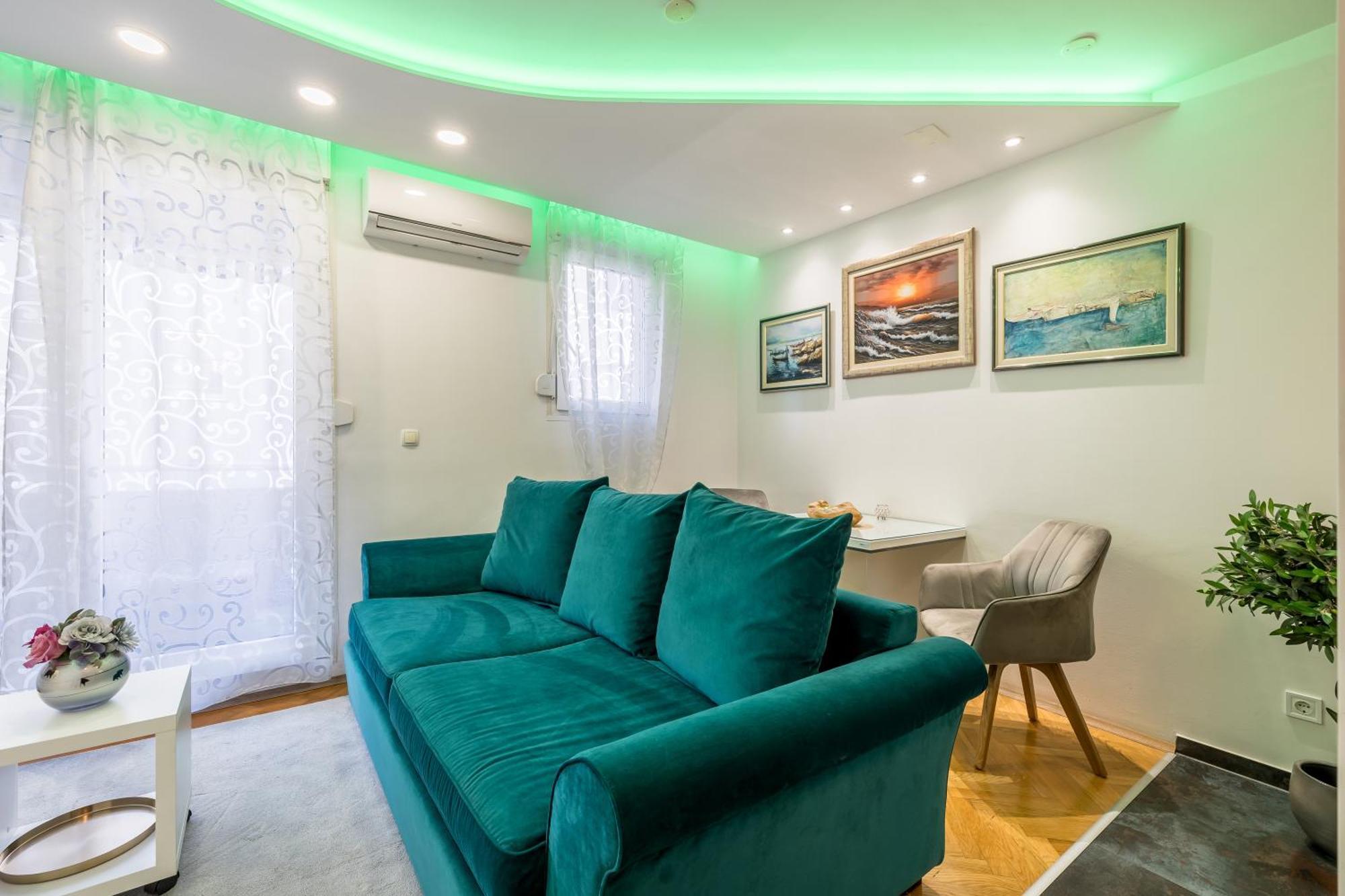 Noemi Luxury Apartment 솔린 외부 사진